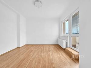 Prodej bytu 2+1, Praha - Strašnice, Na stezce, 40 m2