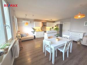 Prodej bytu 3+kk, Praha - Hostivař, Chudenická, 71 m2