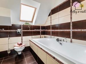 Prodej bytu 3+kk, Jesenice, Lomená, 108 m2