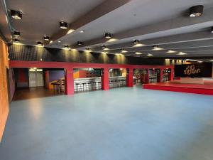 Pronájem skladu, Špindlerův Mlýn, 350 m2