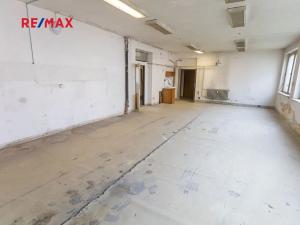 Prodej obchodního prostoru, Město Albrechtice, Míru, 1427 m2