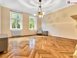 Prodej bytu 2+kk, Karlovy Vary, Svahová, 94 m2