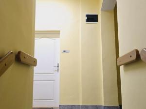 Pronájem obchodního prostoru, Bílina - Chudeřice, Náměstí, 440 m2