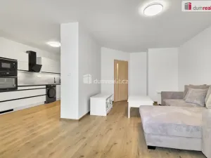 Prodej bytu 3+kk, Karlovy Vary, nábřeží Jana Palacha, 90 m2