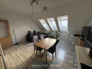 Pronájem bytu 2+kk, Chvalovice, 50 m2