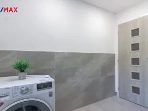 Prodej bytu 1+1, Meziboří, Okružní, 43 m2