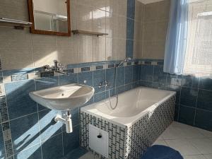 Pronájem bytu 3+1, Sušice - Sušice II, T. G. Masaryka, 75 m2