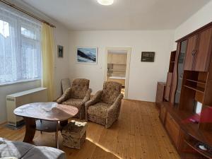 Pronájem bytu 3+1, Sušice - Sušice II, T. G. Masaryka, 75 m2