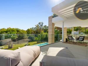 Prodej vily, Marbella, Španělsko, 611 m2