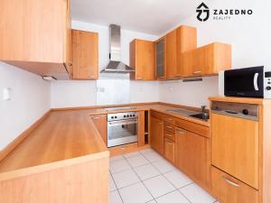 Pronájem bytu 2+kk, Brno, Majdalenky, 65 m2