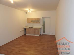 Pronájem bytu 1+kk, Hradec Králové, Jana Masaryka, 34 m2