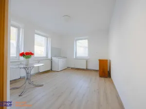 Prodej výrobních prostor, Hanušovice, Hynčická, 320 m2