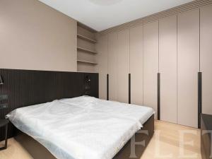 Pronájem bytu 2+kk, Praha - Bubeneč, Vítězné náměstí, 61 m2