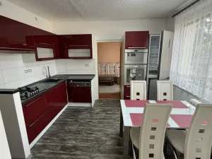 Pronájem bytu 3+1, Třebíč, Dr. Holubce, 74 m2