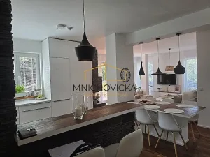 Prodej rodinného domu, Mnichovice, 186 m2