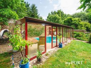 Prodej rodinného domu, Kostelec, 200 m2