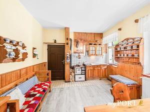 Prodej rodinného domu, Kostelec, 200 m2