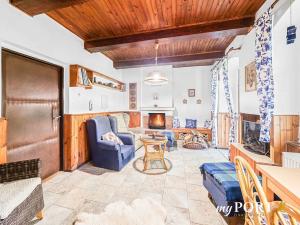 Prodej rodinného domu, Kostelec, 200 m2