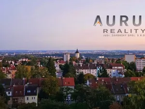 Prodej bytu 2+1, Praha - Kobylisy, Taussigova, 59 m2