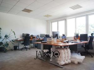 Pronájem kanceláře, Bílovice nad Svitavou, Žižkova, 198 m2