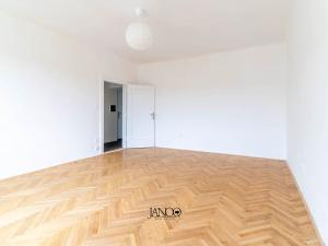 Pronájem bytu 1+1, Brno, Stojanova, 60 m2