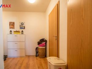 Pronájem bytu 1+kk, Hradec Králové - Nový Hradec Králové, Mrštíkova, 55 m2