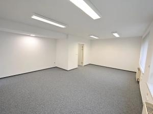 Pronájem kanceláře, Praha - Prosek, Litvínovská, 101 m2