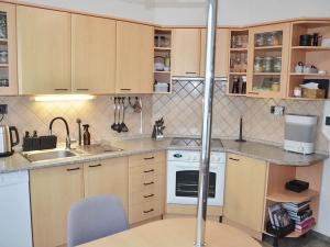 Pronájem bytu 4+1, Praha - Modřany, Petržílova, 93 m2