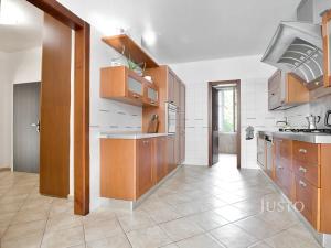 Prodej vícegeneračního domu, Ústí nad Labem, Králova výšina, 300 m2