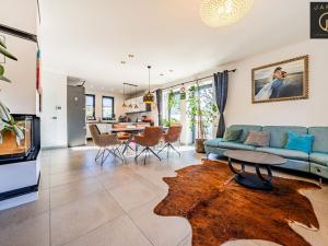 Pronájem rodinného domu, Kladno, A. Dvořáka, 242 m2