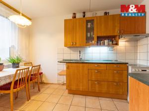 Prodej bytu 3+1, Praha - Troja, Svídnická, 68 m2
