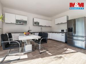 Prodej rodinného domu, Veleň, Na Kocandě, 134 m2