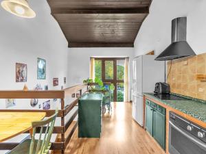 Prodej ubytování, Pec pod Sněžkou, 300 m2