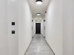 Pronájem bytu 2+kk, Praha - Prosek, Čakovická, 53 m2