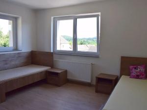 Pronájem komerční nemovitosti, Těšovice, 94 m2