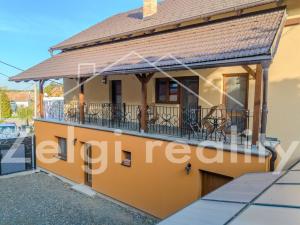 Prodej apartmánu, Lednice, 200 m2