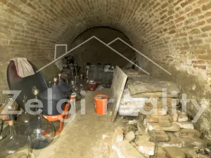 Prodej apartmánu, Bulhary, 200 m2