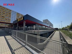 Pronájem obchodního prostoru, Hradec Králové, třída Edvarda Beneše, 220 m2