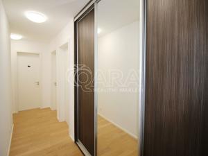 Pronájem bytu 3+kk, Praha - Kbely, Plzákova, 77 m2