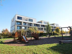 Pronájem bytu 3+kk, Praha - Kbely, Plzákova, 77 m2