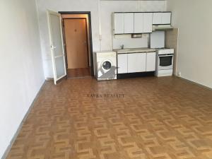 Prodej bytu 1+kk, Orlová, F. S. Tůmy, 33 m2