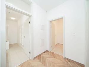 Pronájem bytu 2+kk, Praha - Vinohrady, Balbínova, 68 m2