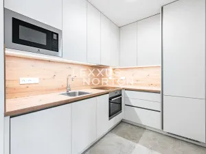 Pronájem bytu 2+kk, Praha - Košíře, Naskové, 60 m2