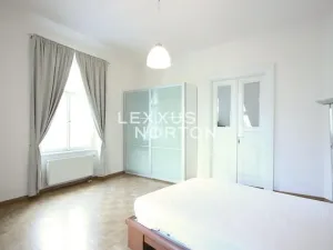 Pronájem bytu 3+kk, Praha - Smíchov, Zborovská, 76 m2