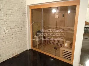 Pronájem výrobních prostor, Praha - Karlín, Pernerova, 89 m2