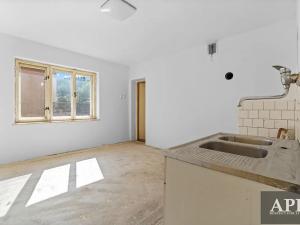 Prodej chalupy, Lopeník, 181 m2