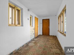 Prodej rodinného domu, Lopeník, 181 m2