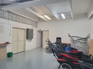 Pronájem skladu, Brno, Okružní, 148 m2