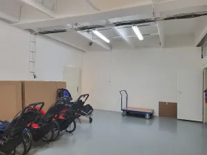 Pronájem skladu, Brno, Okružní, 148 m2