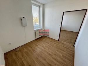 Pronájem bytu 2+kk, Tábor, Čsl. armády, 32 m2